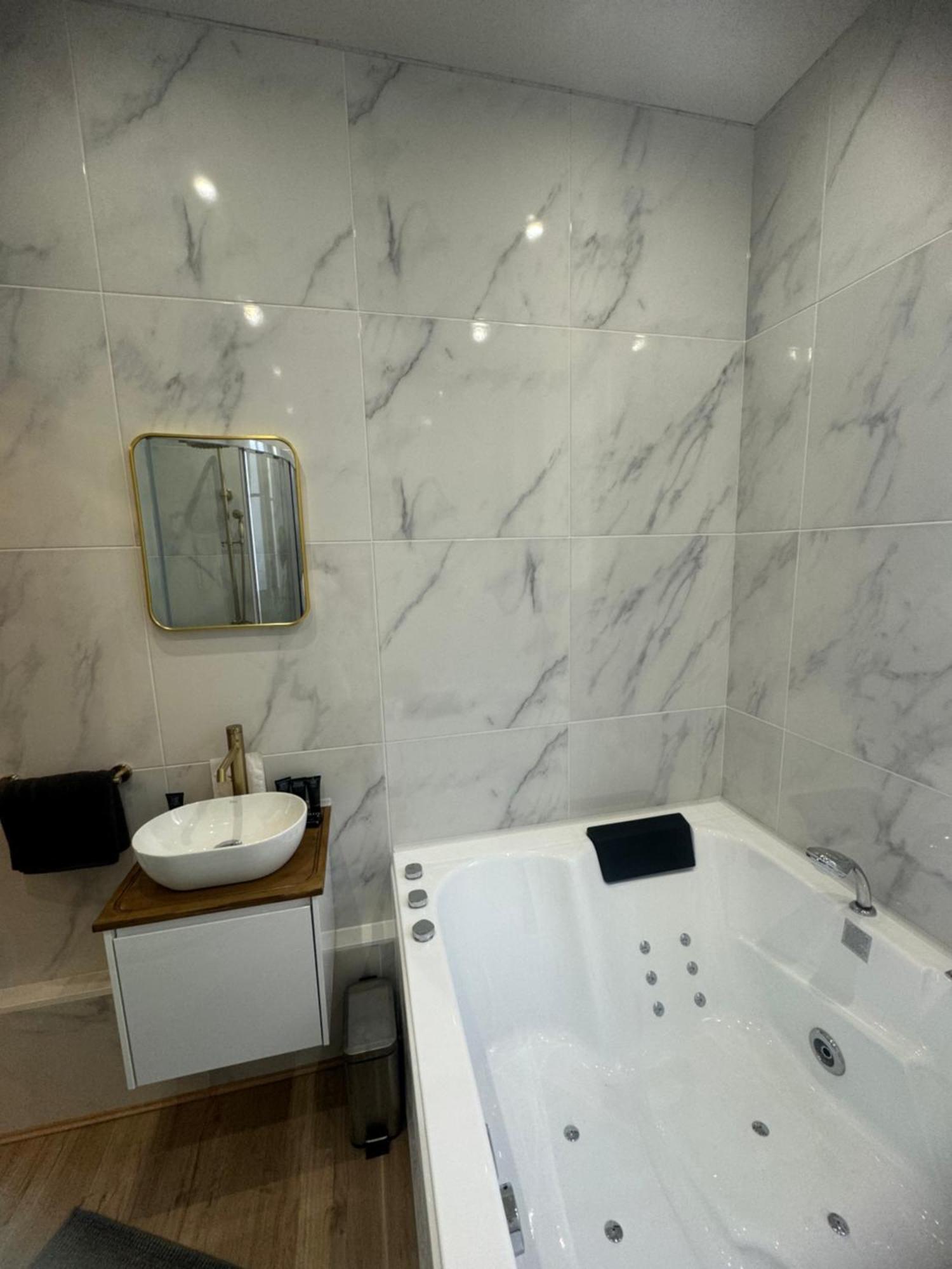 L'Experience Appartement & Spa Prive Chambéry 외부 사진